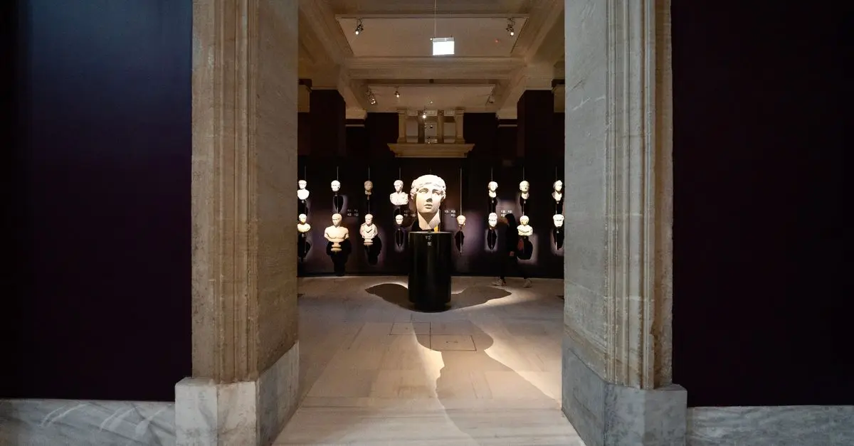 Les mystères des objets anciens : déchiffrer leur histoire