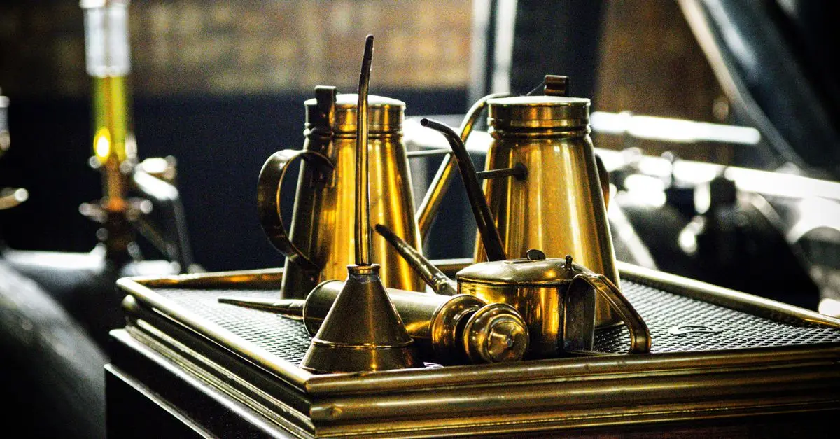 Les objets anciens en cuivre : caractéristiques et entretien