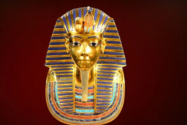 Les secrets de l'histoire des objets anciens : comment les elles se transmettent