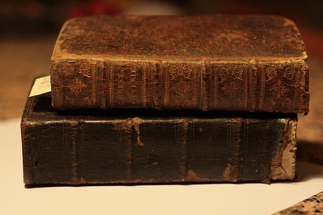 Guide complet pour chiner des objets anciens