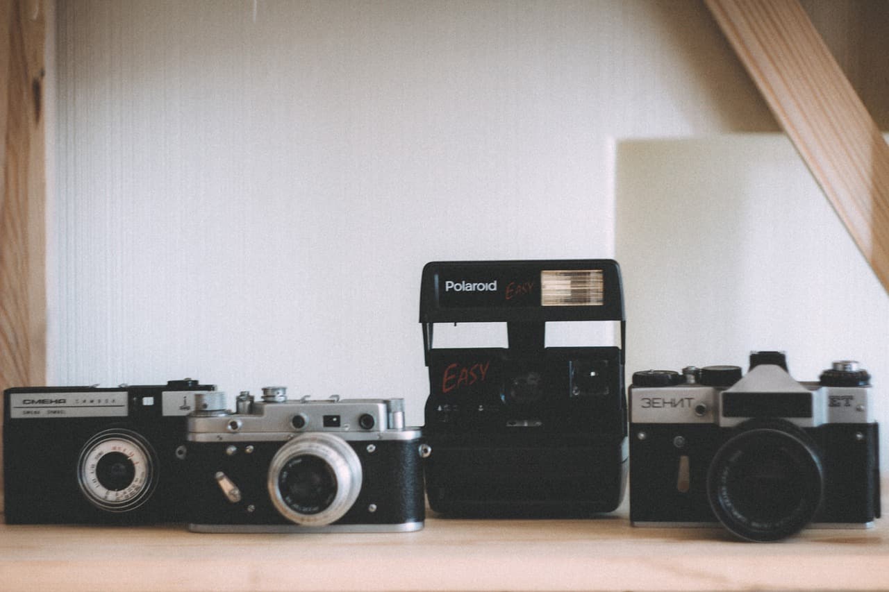 Les secrets des objets anciens : Comment déchiffrer leur histoire
