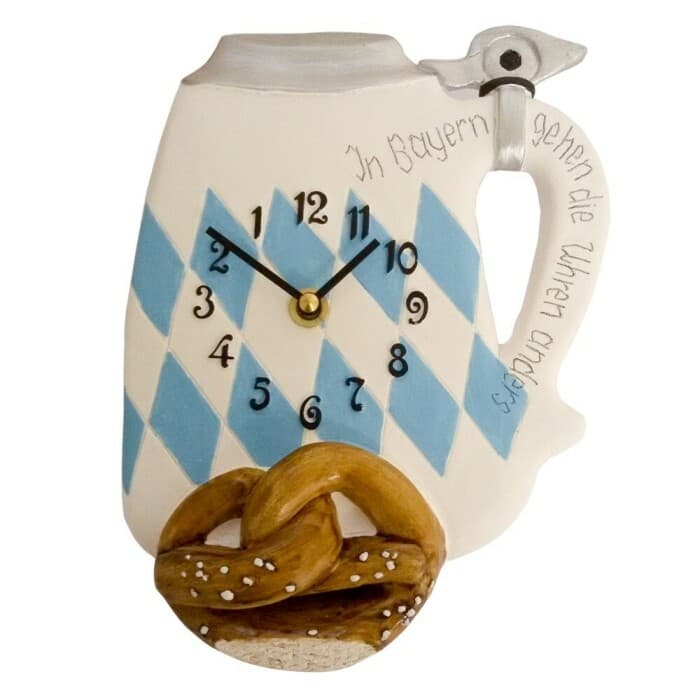 Horloge de cuisine artisanale décor Chope de bière et Bretzel en céramique Disponibilité : Expédié sous 2 semaines